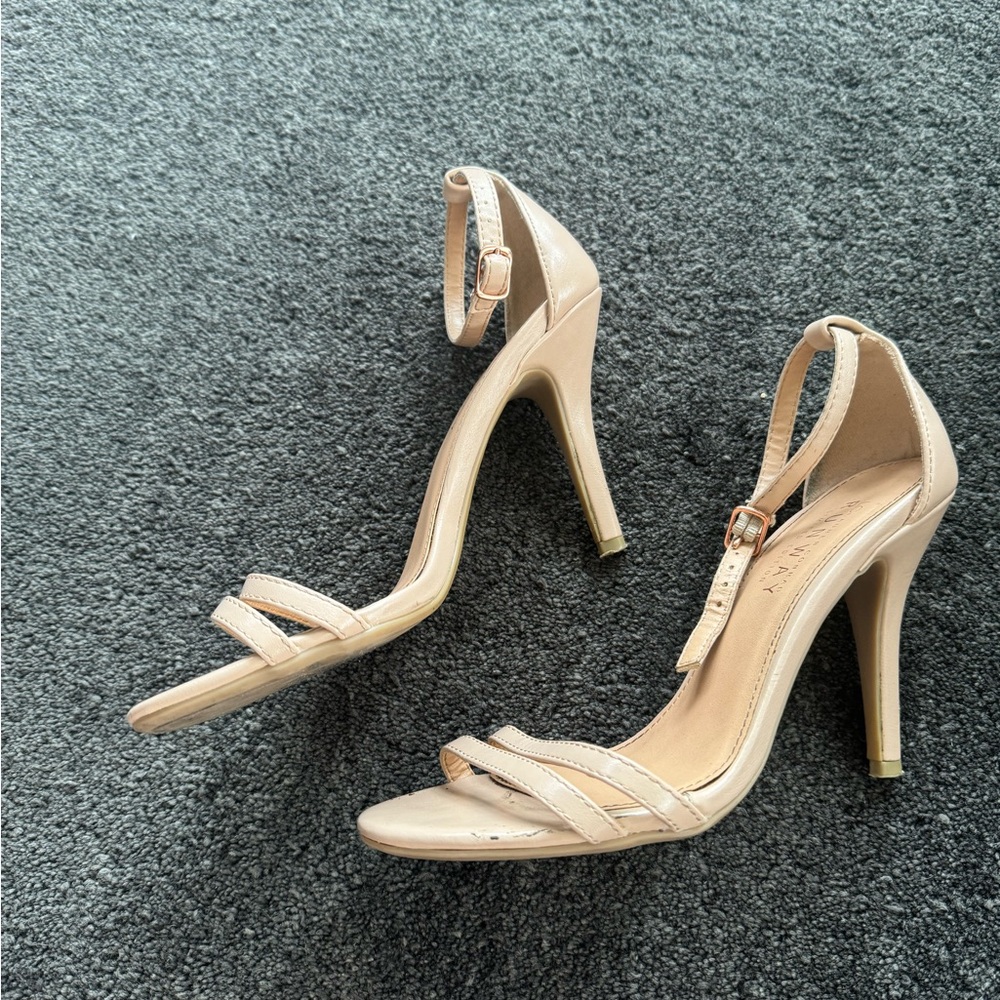 LC Lauren Conrad Runway nude strappy heels